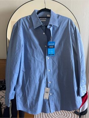 Haggar Light Blue Men's Long-Sleeve Dress Shirt with Subtle Dot Pattern